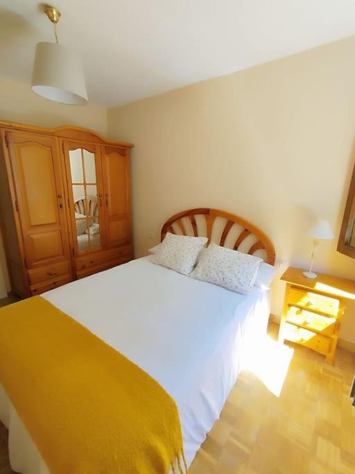 Pena Telera Petfriendly - Arafita Apartamentos El Pueyo de Jaca Bagian luar foto