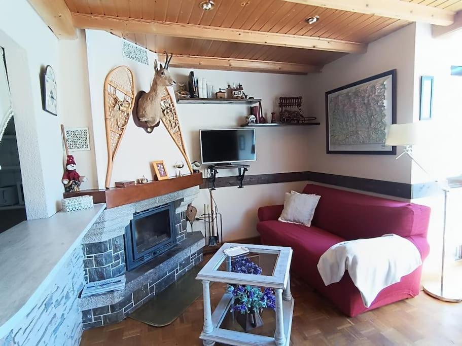 Pena Telera Petfriendly - Arafita Apartamentos El Pueyo de Jaca Bagian luar foto