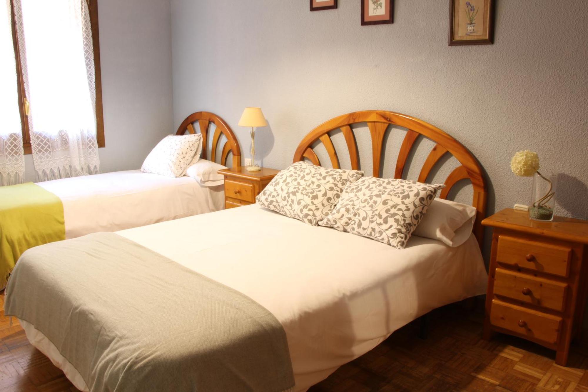 Pena Telera Petfriendly - Arafita Apartamentos El Pueyo de Jaca Bagian luar foto